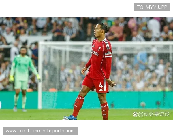 利物浦定位球巧妙配合制造关键进球